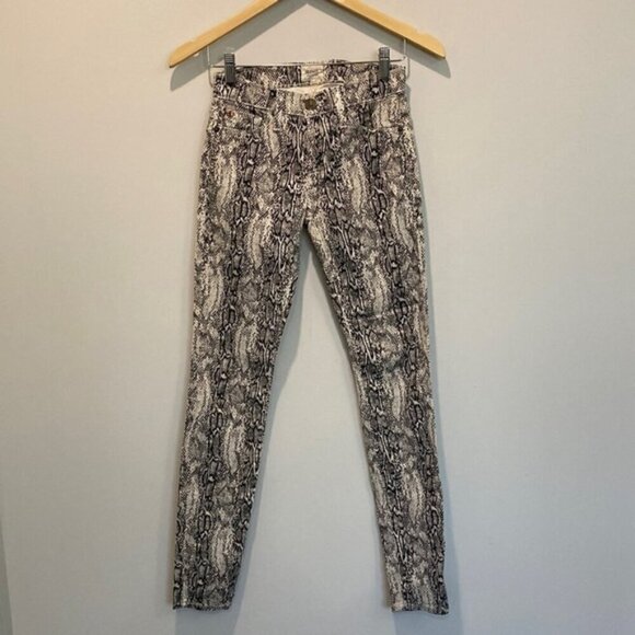 Hudson Jeans Nico Mid Rise Snake-Print Jeans 24 - Picture 7 of 13